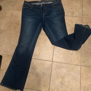 *Worn once* Boot cut Old Navy jeans